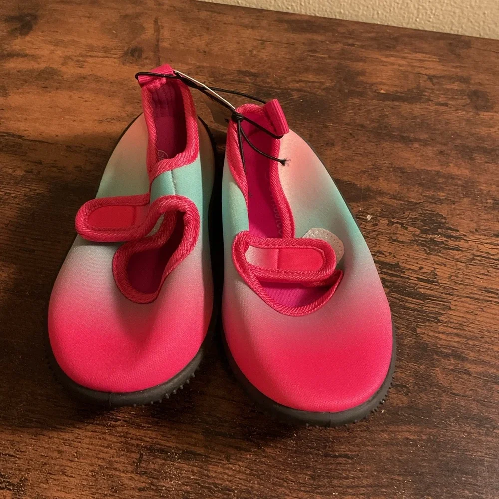 TODDLER GIRLS‎ WATER SHOES MULTI COLOR 7/8 NWT